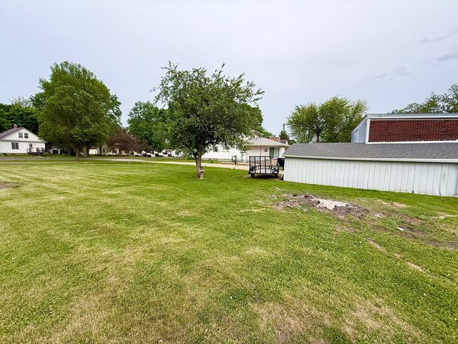 201 N Meyers Ave, House other with 4 bedrooms, 2 bathrooms and 2 parking in MILLEDGEVILLE IL | Image 7