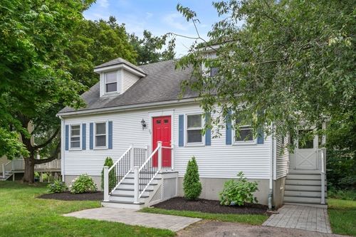 59 Jionzo Rd, Milford, MA, 01757-1864 | Card Image
