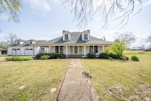 2055 Kendrick Rd, Michie, TN, 38357 | Card Image