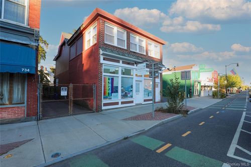 2-730 Broadway, Kingston, NY, 12401-3450 | Card Image