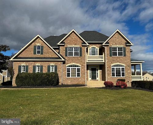 8209 Copperleaf Ct, OWINGS, MD, 20736-3615 | Card Image