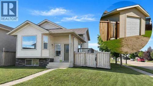 8941 70 Ave, Grande Prairie, AB, T8X0C1 | Card Image