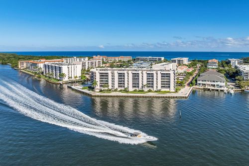 f-508-2697 N Ocean Blvd, Boca Raton, FL, 33431-7189 | Card Image