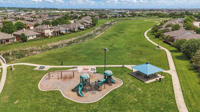 Aerial view featuring a residential view | Image 40