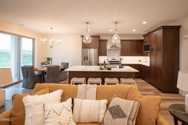 5918 Theodore Ln, House other with 3 bedrooms, 2 bathrooms and null parking in Bismarck ND | Image 11