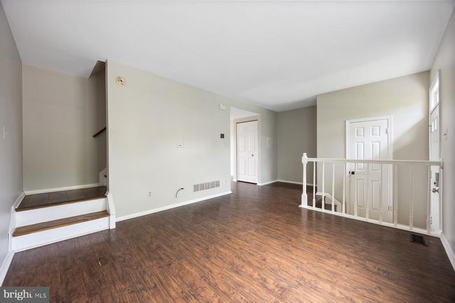 370 Logan Dr, Townhouse with 3 bedrooms, 3 bathrooms and null parking in WESTMINSTER MD | Image 5