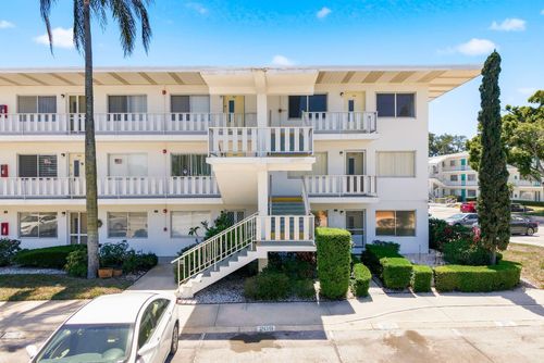 apt-310-11100 86th Ave, SEMINOLE, FL, 33772-3833 | Card Image
