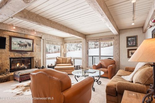 201-360 Wood Rd, Snowmass Village, CO, 81615-6380 | Card Image
