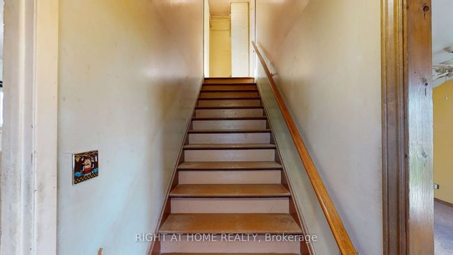 8 Ontario St, House other with 3 bedrooms, 1 bathrooms and 2 parking in Ajax ON | Image 9