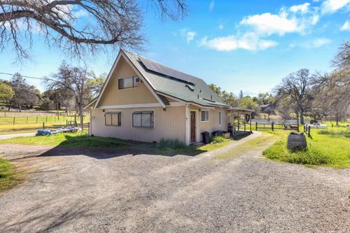 13489 Yorkshire Rd, Groveland, CA, 95321-9561 | Card Image