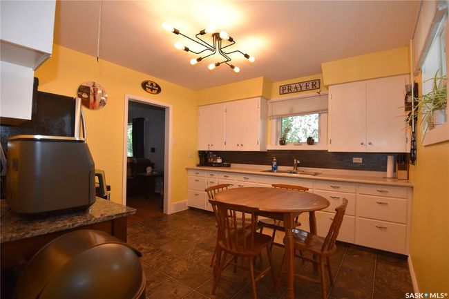 405 1 St St W, House other with 4 bedrooms, 2 bathrooms and 2 parking in Nipawin SK | Image 7