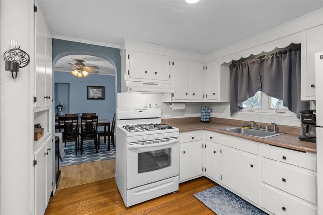 118 Ford St, House other with 2 bedrooms, 1 bathrooms and 1 parking in Tarentum PA | Image 11