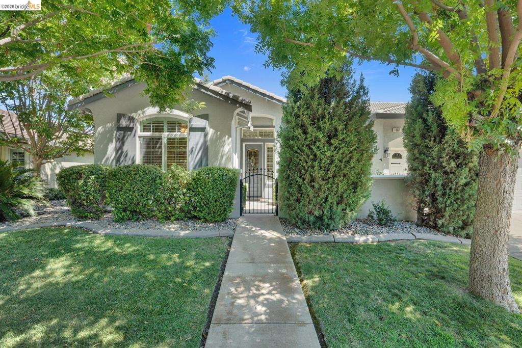 Residential in Brentwood 4