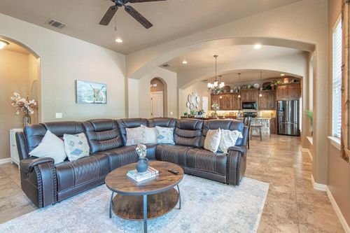 109 First St, Denton, TX, 76201-2907 | Card Image