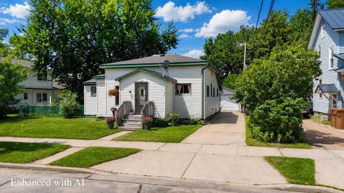 1916 Wyatt Avenue, Stevens Point, WI, 54481 | Card Image