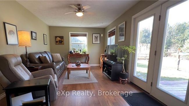 73615 10 Sideroad, House other with 3 bedrooms, 1 bathrooms and 10 parking in Meaford ON | Image 7