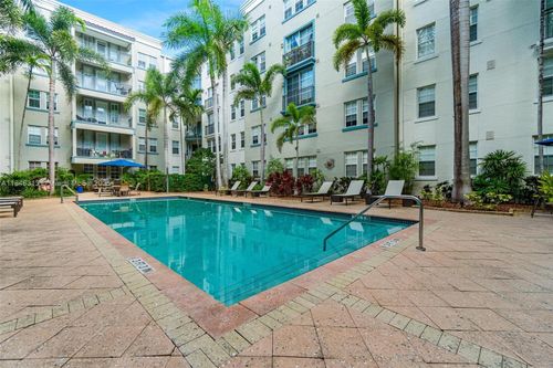 apt-318-533 Ne 3rd Ave, Fort Lauderdale, FL, 33301-3279 | Card Image