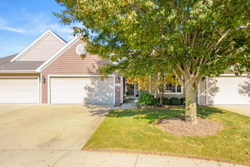 42-8857 Silver Oak Cv, Portage, MI, 49024-6200 | Card Image