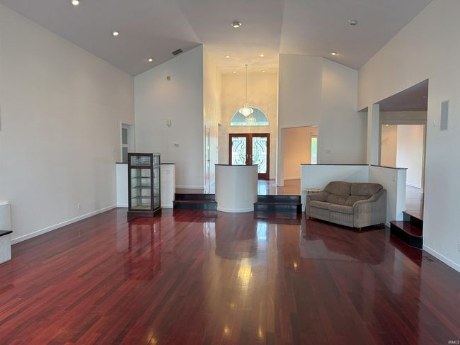 1550 E Pointe Club Dr, House other with 4 bedrooms, 6 bathrooms and null parking in Bloomington IN | Image 4