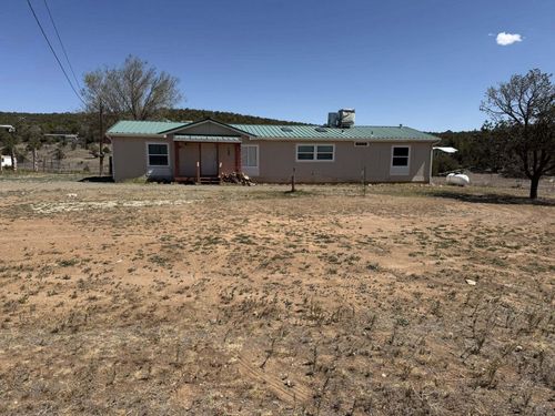 51 Peaceful Dr, Edgewood, NM, 87015-8705 | Card Image