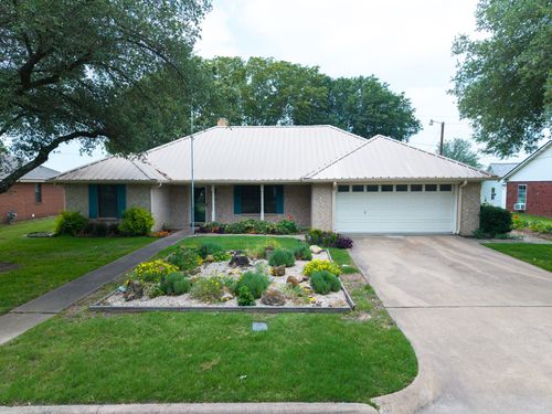 812 Crestline Dr, Mexia, TX, 76667-8006 | Card Image