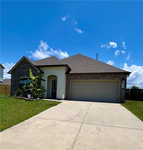 482 Oak Haven Ct, Slidell, LA, 70461-4430 | Card Image