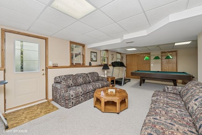 972 W Shore Dr, House other with 3 bedrooms, 3 bathrooms and 3 parking in Fox Lake IL | Image 20