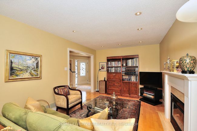 32 Mccallum Dr, House other with 3 bedrooms, 3 bathrooms and 2 parking in Richmond Hill ON | Image 10