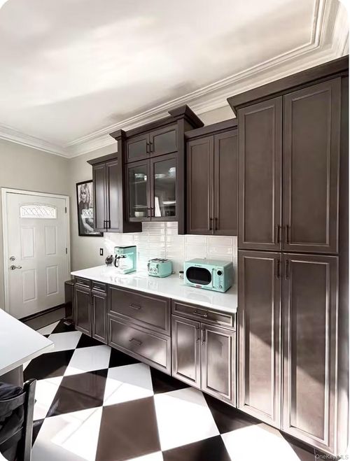 282 E 163rd St, Bronx, NY, 10451-3202 | Card Image