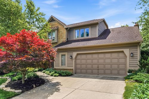 5617 Preswick Dr, Dublin, OH, 43017-9646 | Card Image