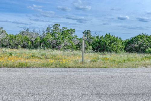 254 County Road 2751, Mico, TX, 78056 | Card Image
