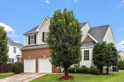 5121 Amberfield Way, Raleigh, NC, 27604-6111 | Card Image
