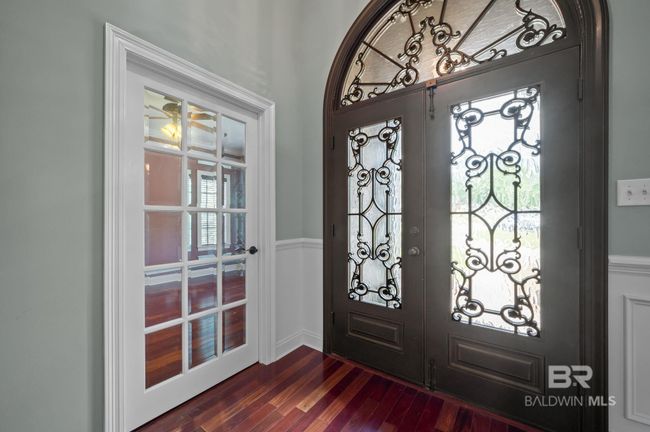 Entry | Image 6