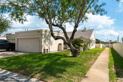 102 Sugar Creek Drive, Rockport, TX, 78382 | Card Image