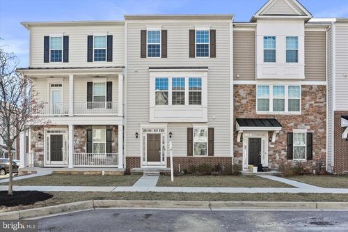 2817 Shearwater Ln, FREDERICK, MD, 21701-1928 | Card Image