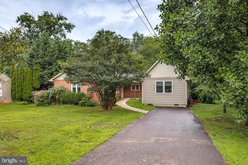 485 Main St, LUMBERTON, NJ, 08048-1101 | Card Image