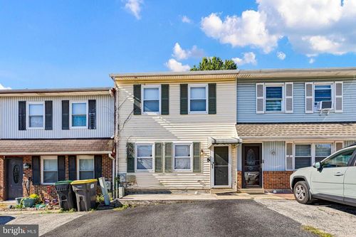 4 Margit Ln, Wilmington, DE, 19810-2048 | Card Image