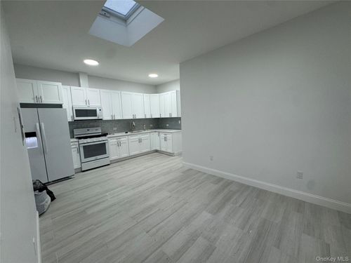 102-01 Northern Blvd, Corona, NY, 11368 | Card Image