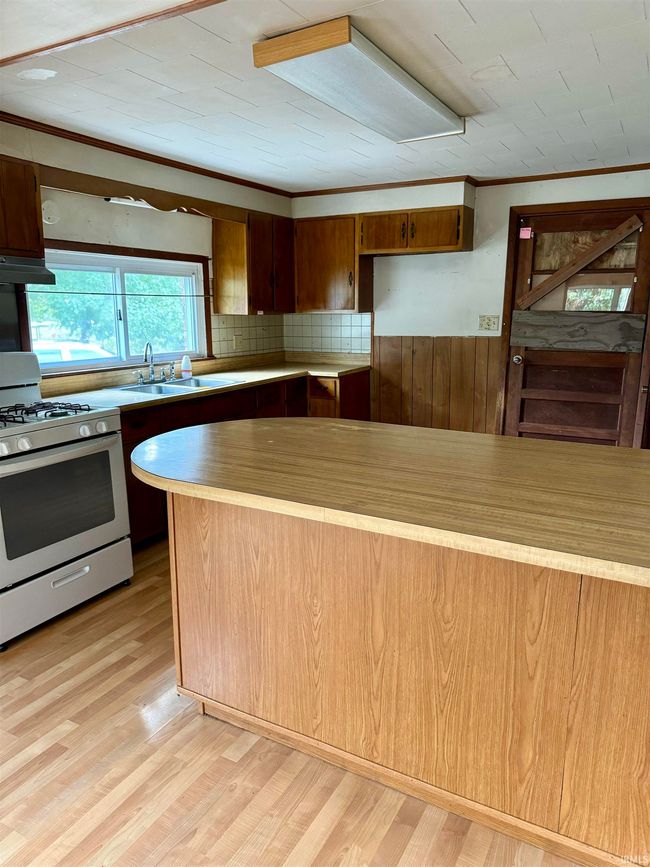 218 Grand Ave, House other with 2 bedrooms, 1 bathrooms and null parking in Grandview IN | Image 12