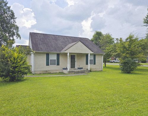 407 W 3rd St, Jasper, TN, 37347-3138 | Card Image