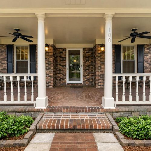 100 Flicker Ln, Summerville, SC, 29485-7418 | Card Image