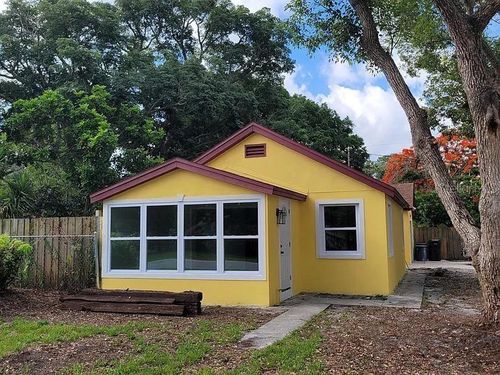 2546 50th Ave N, St Petersburg, FL, 33714-2526 | Card Image