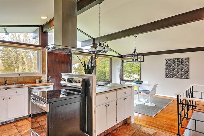 622 Pike Ave, House other with 3 bedrooms, 2 bathrooms and 4 parking in Attleboro MA | Image 18