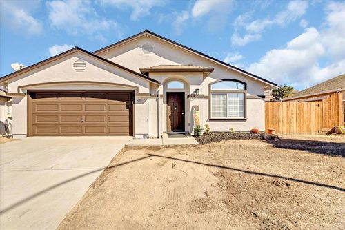 715 Skinner St, Soledad, CA, 93960-3625 | Card Image