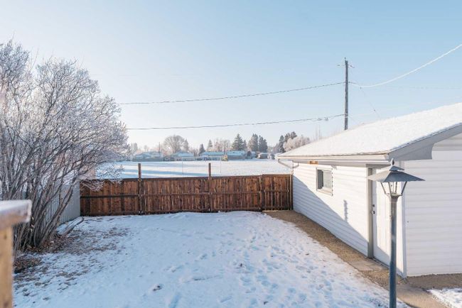 4121 38 Street, Home with 5 bedrooms, 2 bathrooms and 5 parking in Red Deer AB | Image 49