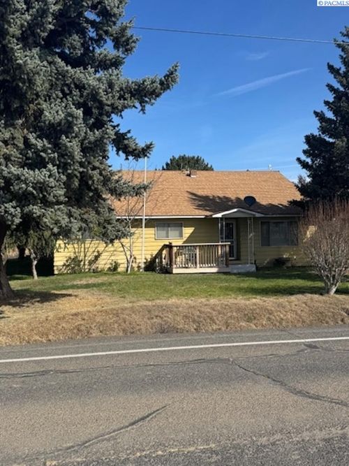 2821 Grandview Pavement Rd, Mabton, WA, 98935-9413 | Card Image