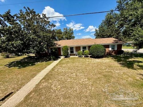 5857 Vestavia Ln, Pensacola, FL, 32526-1766 | Card Image