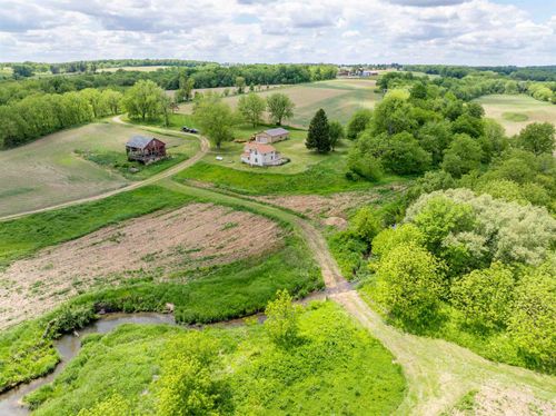 10385 N Rock City Rd, GERMAN VALLEY, IL, 61039-9717 | Card Image