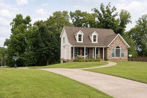 101 Brook Hollow Ct, Bon Aqua, TN, 37025-2501 | Card Image