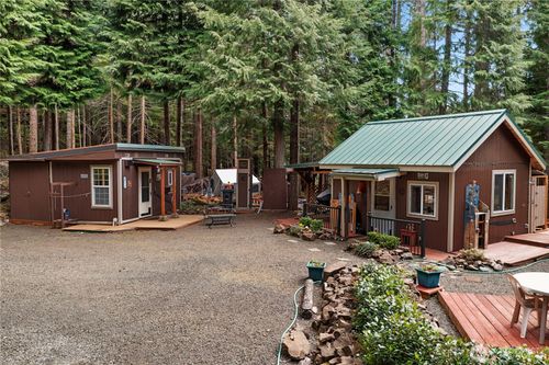 30 Deer Court, Hoodsport, WA, 98548 | Card Image